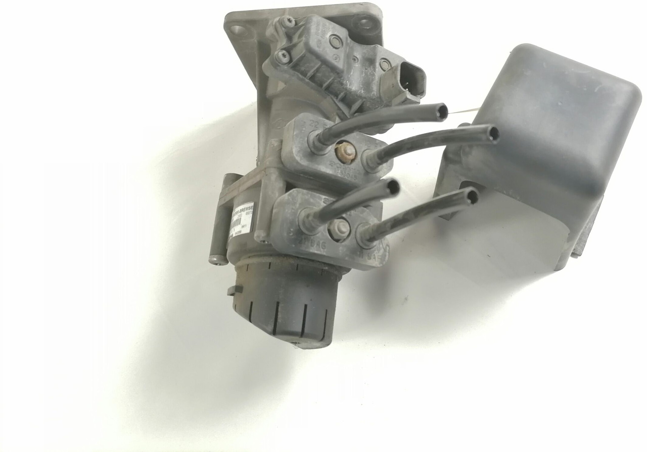 Scania Brake pressure control 1942899 - Brake valve for Truck: picture 1 Scania Brake pressure control 1942899 - Brake valve for Truck: picture 1