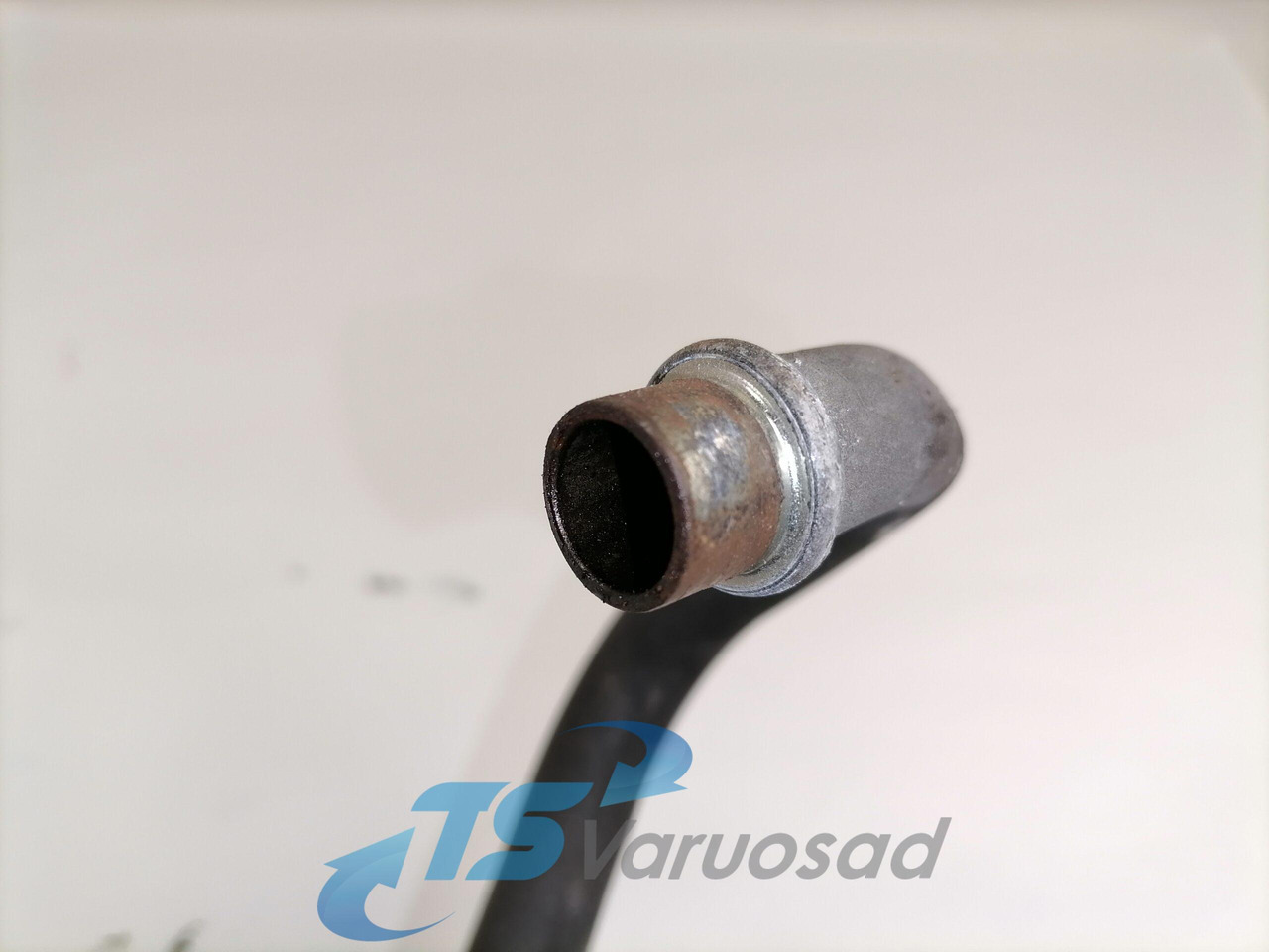 Scania Compressor air pipe 1801078 - Air brake compressor for Truck: picture 2 Scania Compressor air pipe 1801078 - Air brake compressor for Truck: picture 2