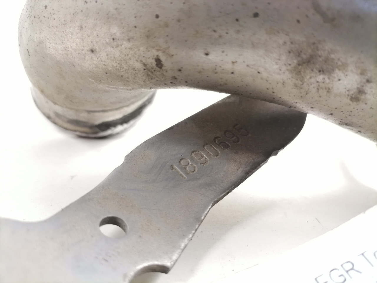 Scania EGR pipe 1890695 - Muffler/ Exhaust system for Truck: picture 4 Scania EGR pipe 1890695 - Muffler/ Exhaust system for Truck: picture 4