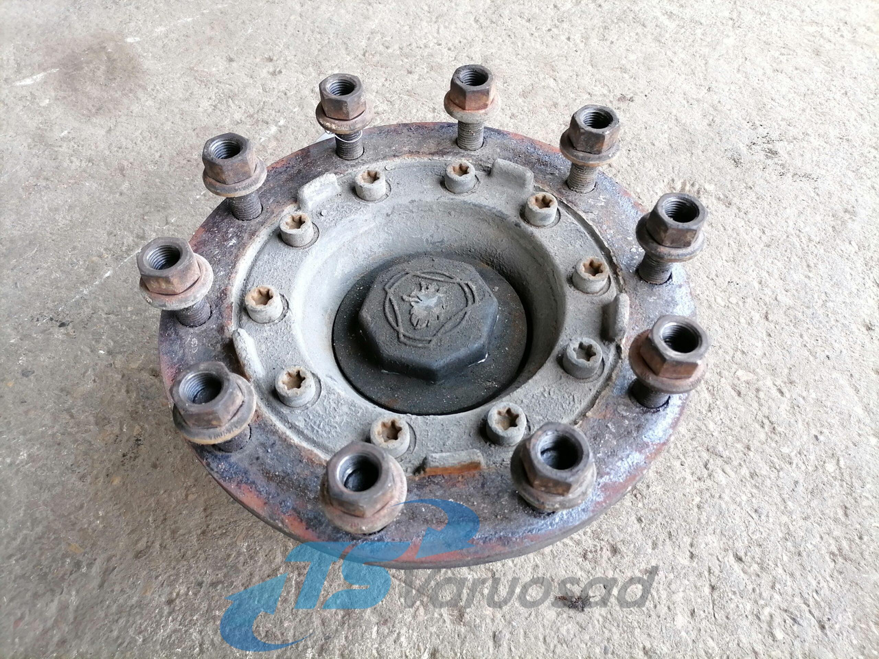 Scania Front hub 1868663 - Wheel hub for Truck: picture 1 Scania Front hub 1868663 - Wheel hub for Truck: picture 1
