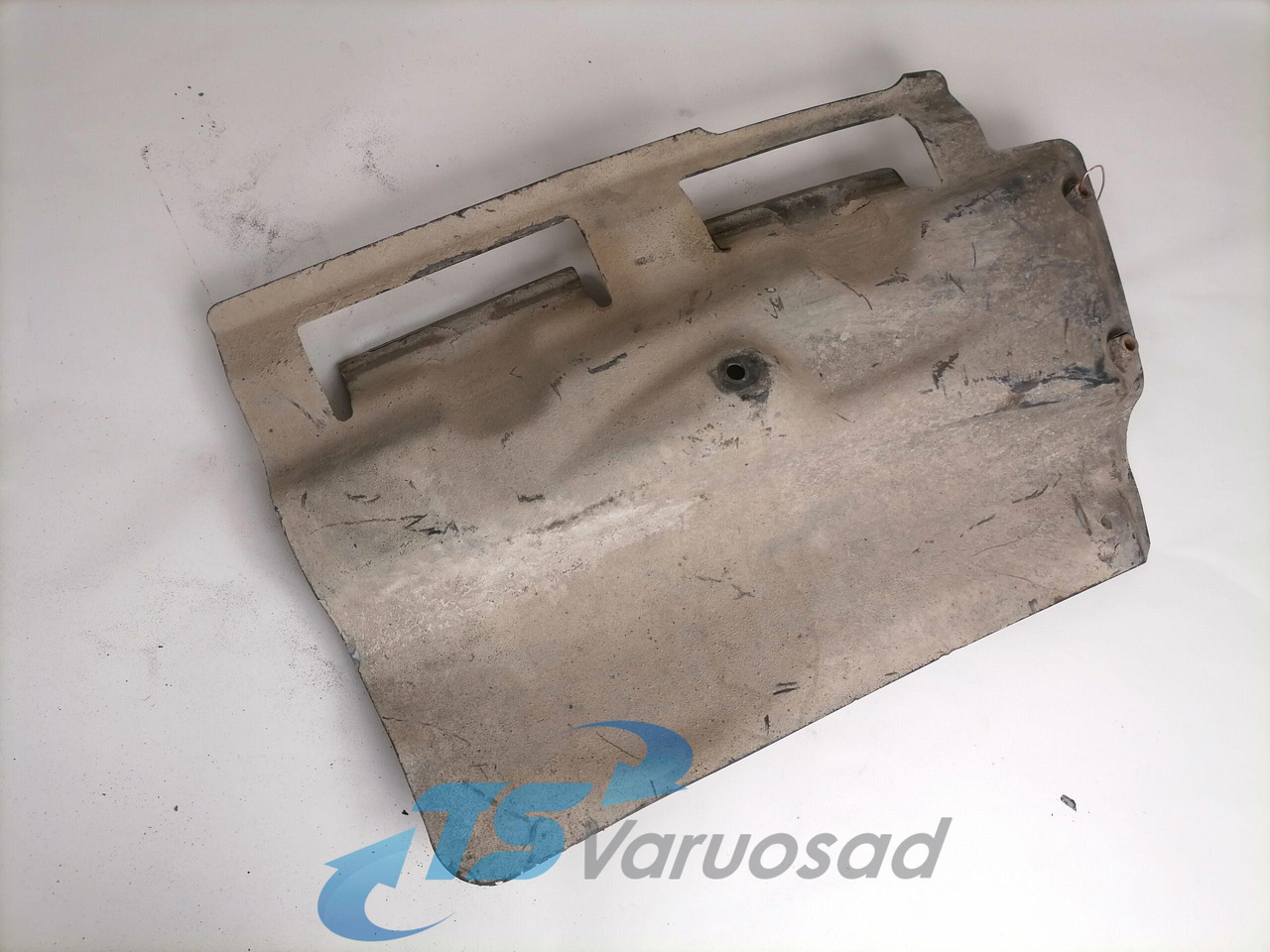 Scania Mudguard 1482415 - Universal part for Truck: picture 3 Scania Mudguard 1482415 - Universal part for Truck: picture 3