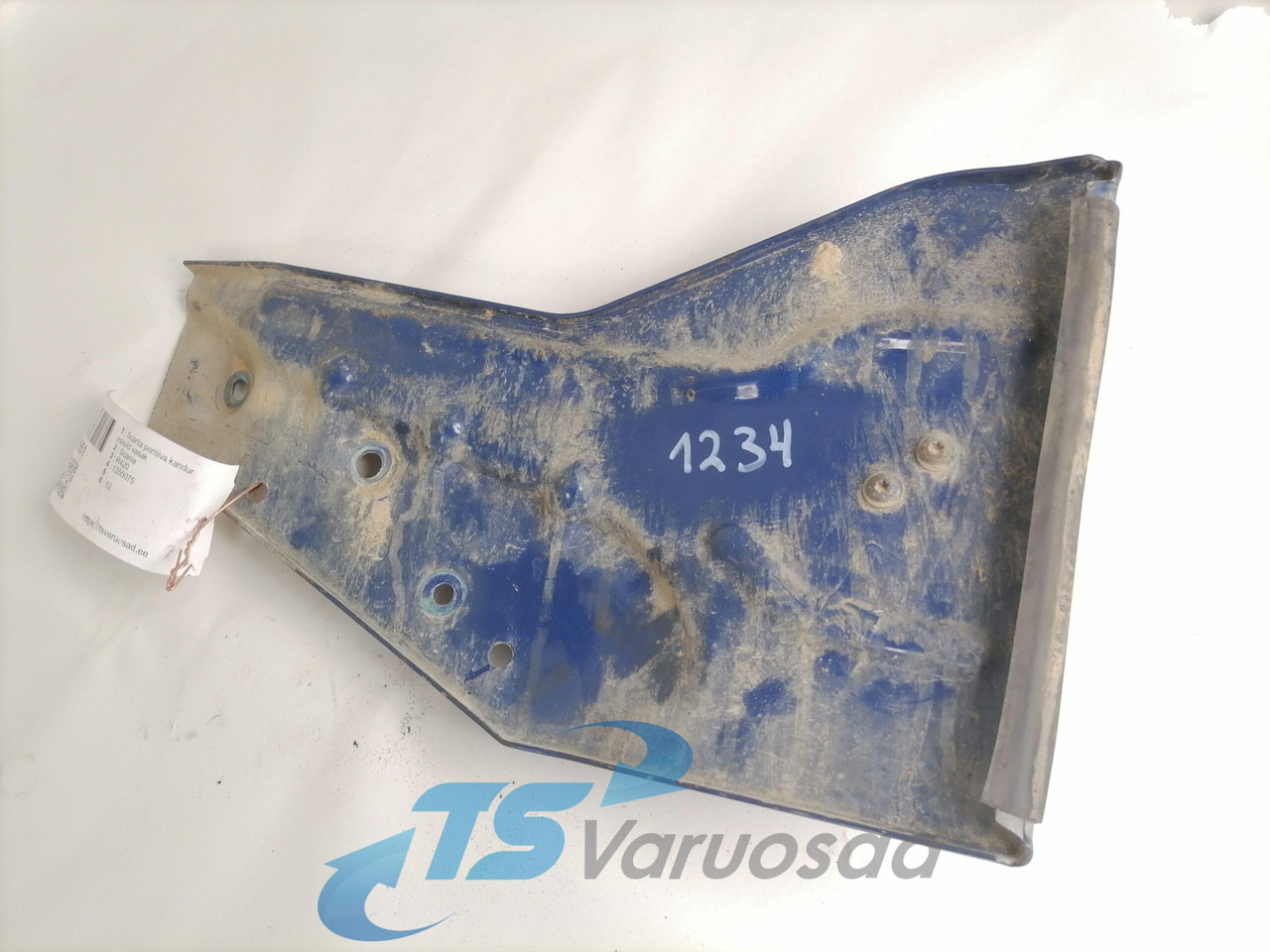 Scania Mudguard bracket 1355075 - Universal part for Truck: picture 2 Scania Mudguard bracket 1355075 - Universal part for Truck: picture 2