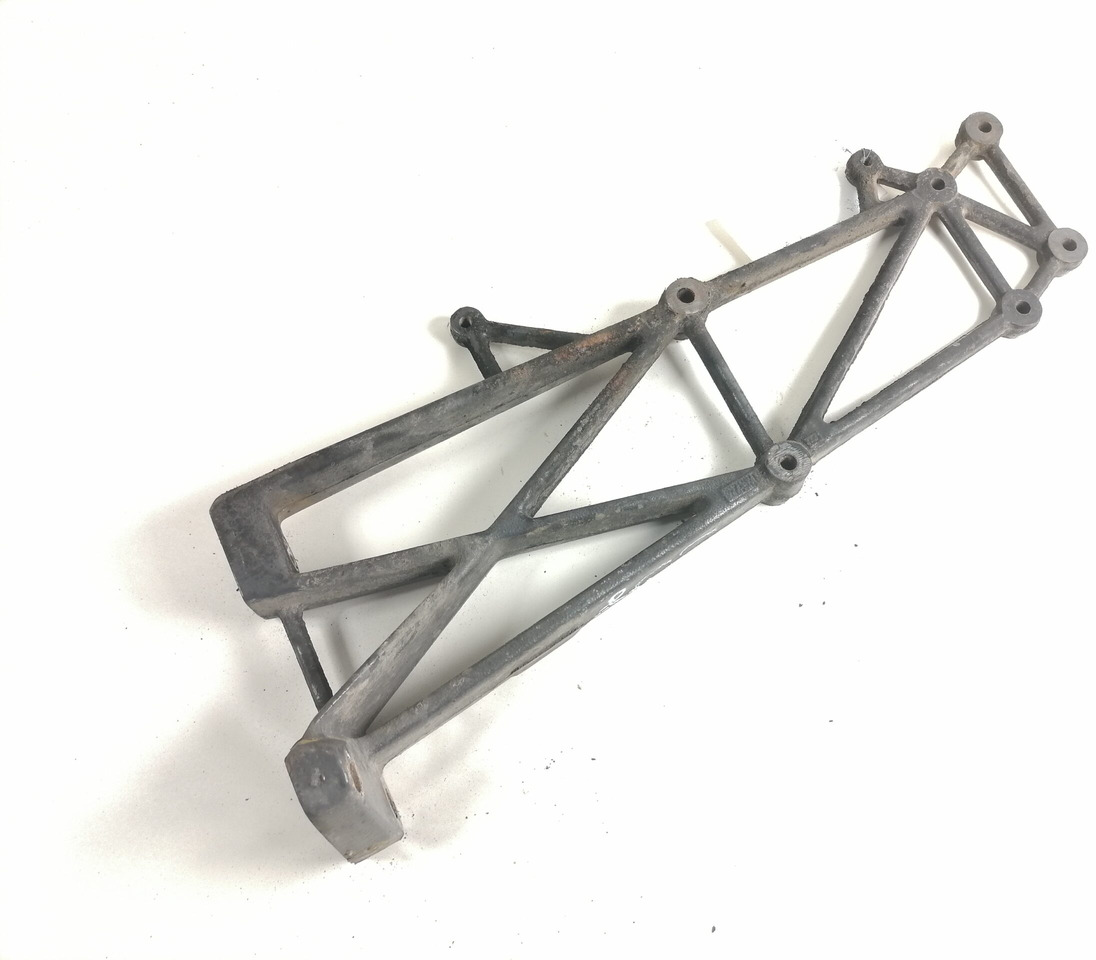 Scania Muffler carrier 1378482 - Muffler for Truck: picture 1 Scania Muffler carrier 1378482 - Muffler for Truck: picture 1