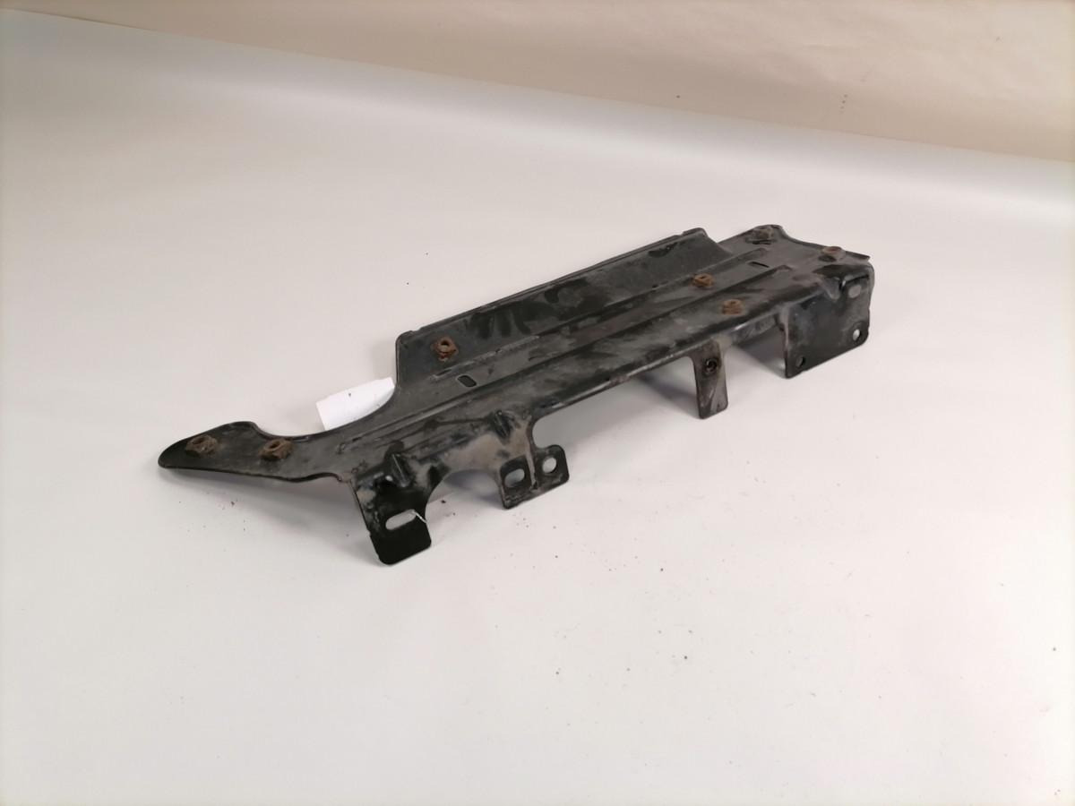 Scania Radiaatori pealne kronstein 1741217 - Universal part for Truck: picture 3 Scania Radiaatori pealne kronstein 1741217 - Universal part for Truck: picture 3