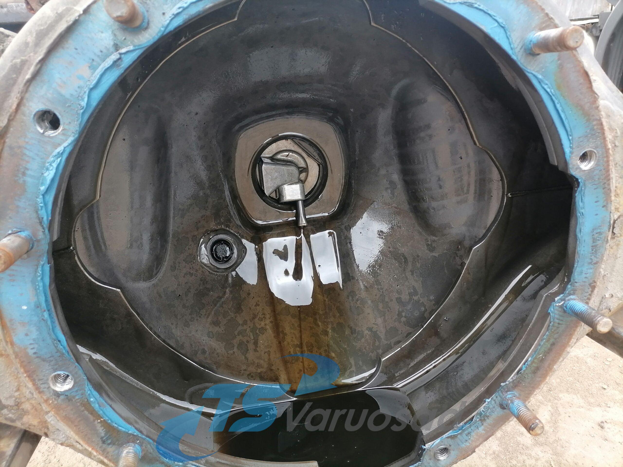 Scania Rear axel housing 2637065 - Axle and parts for Truck: picture 2 Scania Rear axel housing 2637065 - Axle and parts for Truck: picture 2