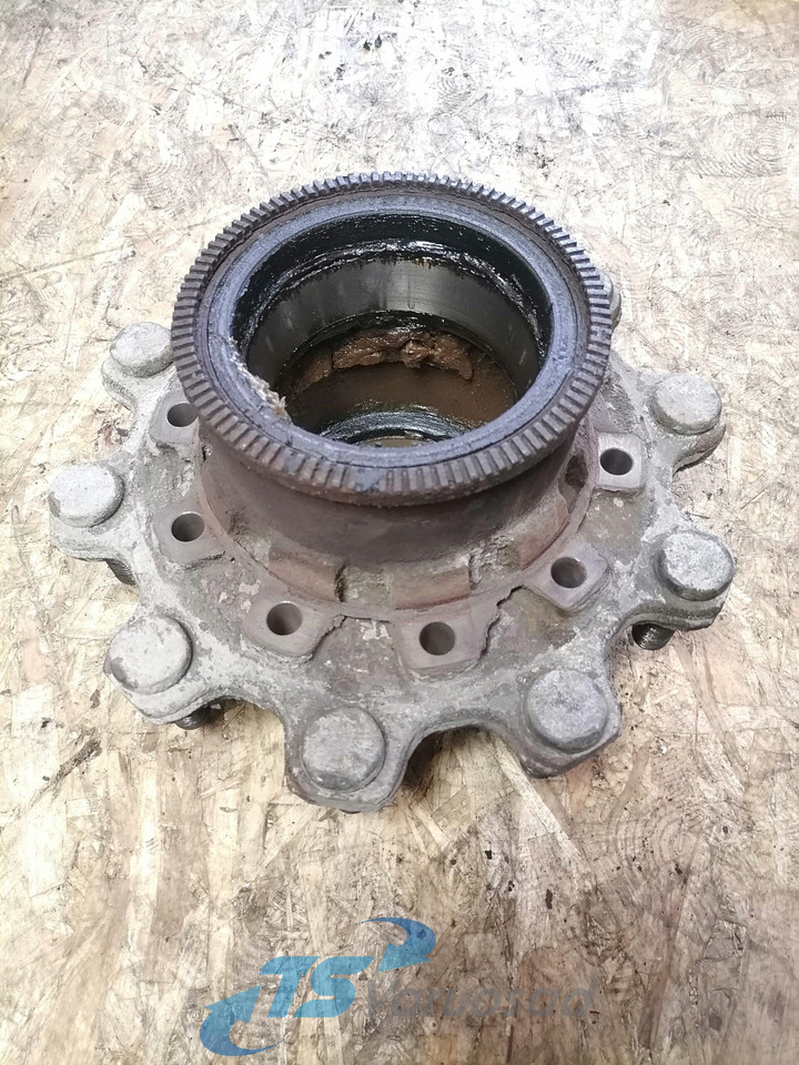 Scania Rear axel hub 2290542 - Universal part for Truck: picture 3 Scania Rear axel hub 2290542 - Universal part for Truck: picture 3