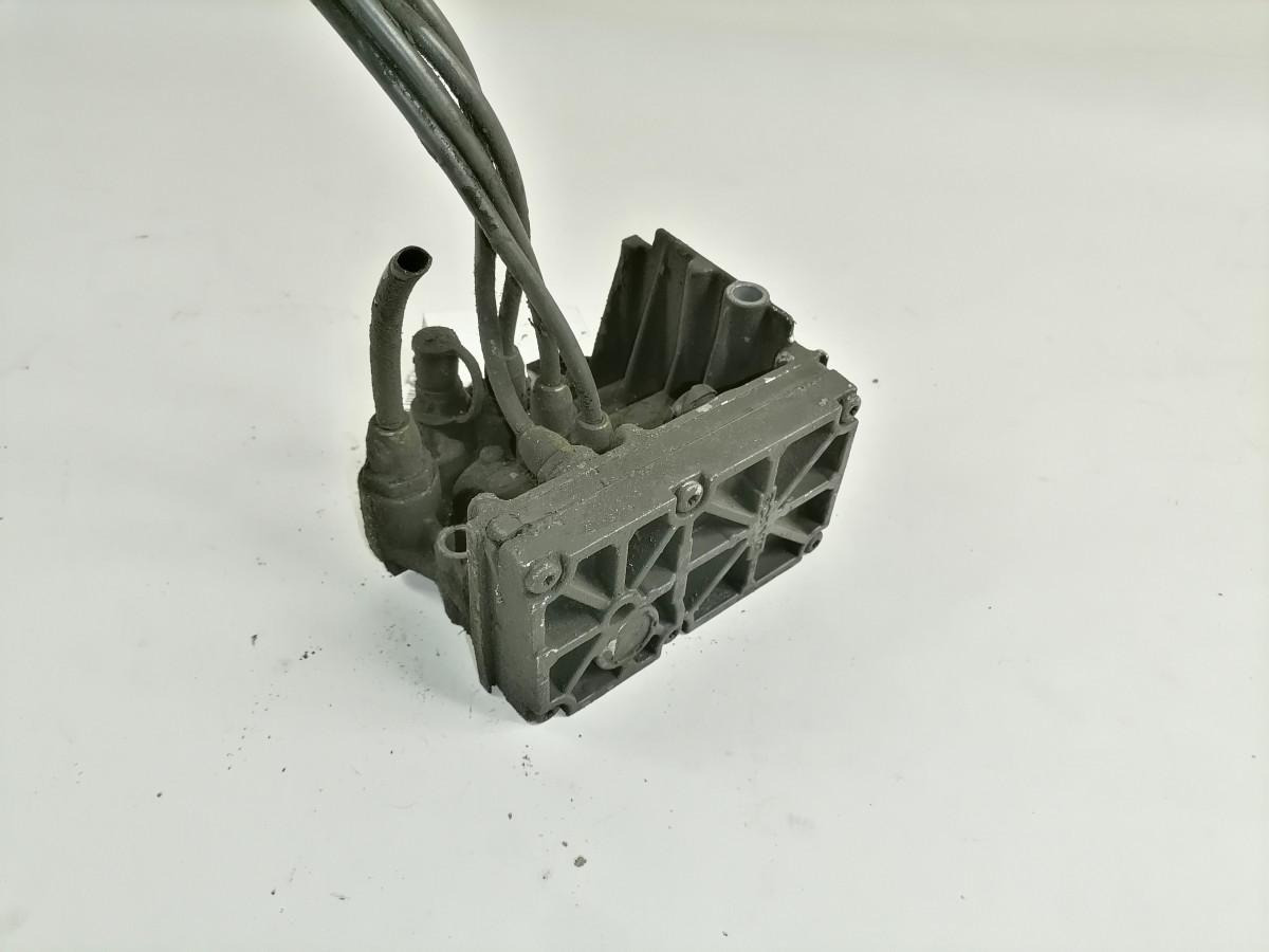 Scania Retarder control valve 1910461 - Brake parts for Truck: picture 5 Scania Retarder control valve 1910461 - Brake parts for Truck: picture 5