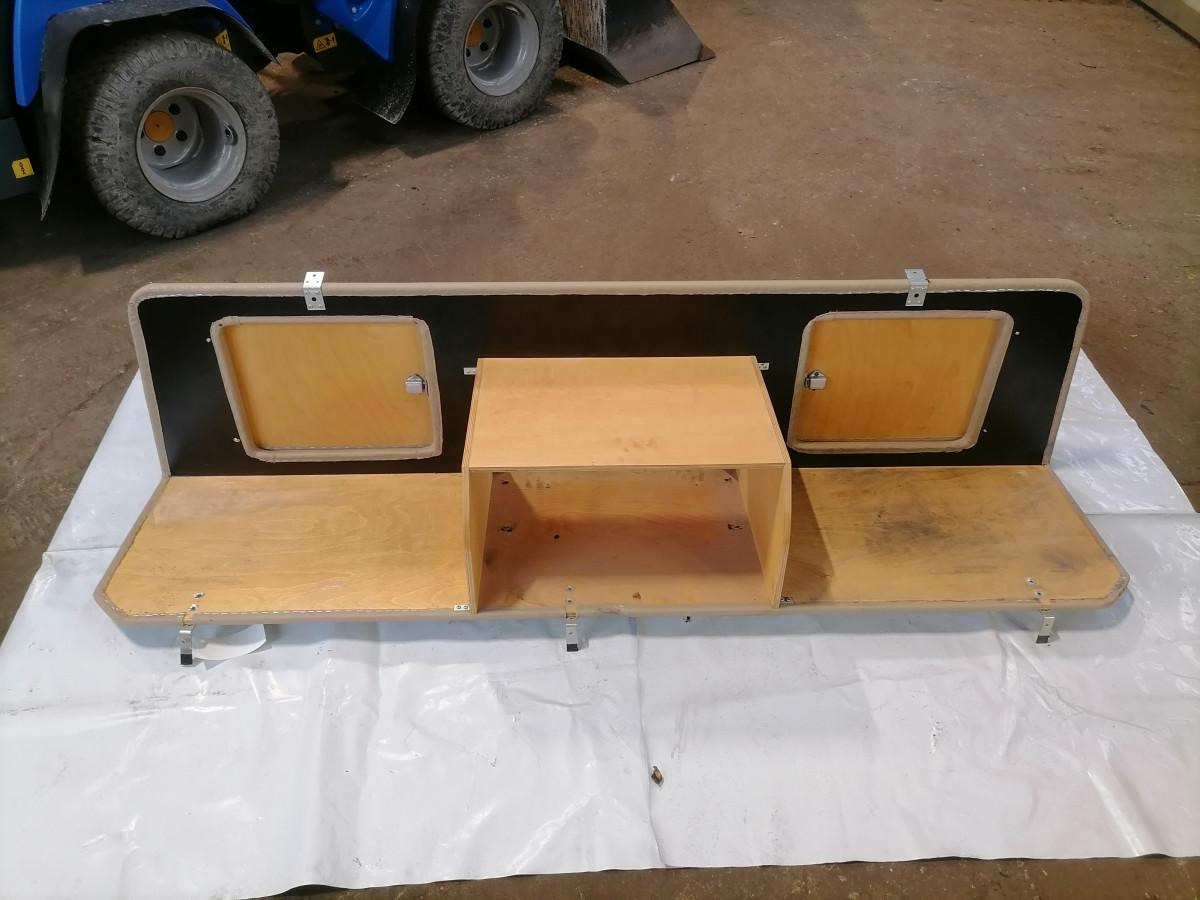 Scania Salongi ülemine panipaik Kapp - Universal part for Truck: picture 5 Scania Salongi ülemine panipaik Kapp - Universal part for Truck: picture 5