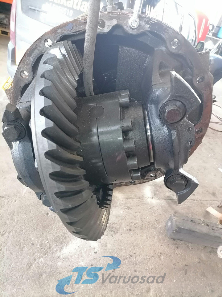 Scania Scania reduktor R560 3,07 R560/3,07 - Final drive for Truck: picture 3 Scania Scania reduktor R560 3,07 R560/3,07 - Final drive for Truck: picture 3