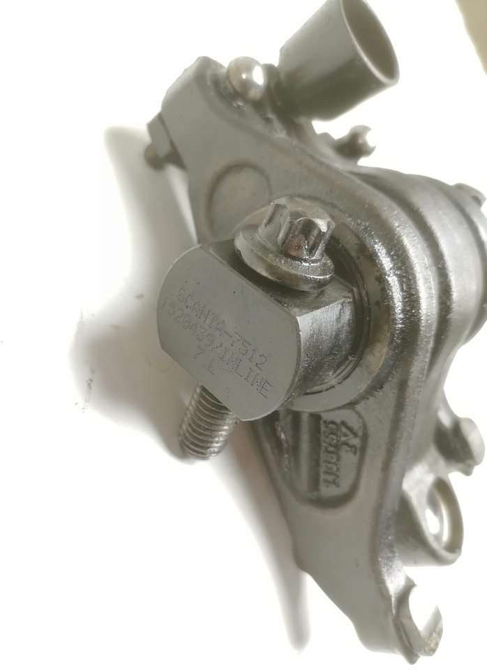 Scania Set of rockers with shaft 1520439 - Universal part for Truck: picture 4 Scania Set of rockers with shaft 1520439 - Universal part for Truck: picture 4