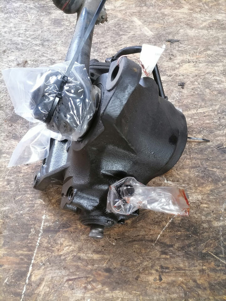Scania Steering box 1353044 - Steering gear for Truck: picture 5 Scania Steering box 1353044 - Steering gear for Truck: picture 5