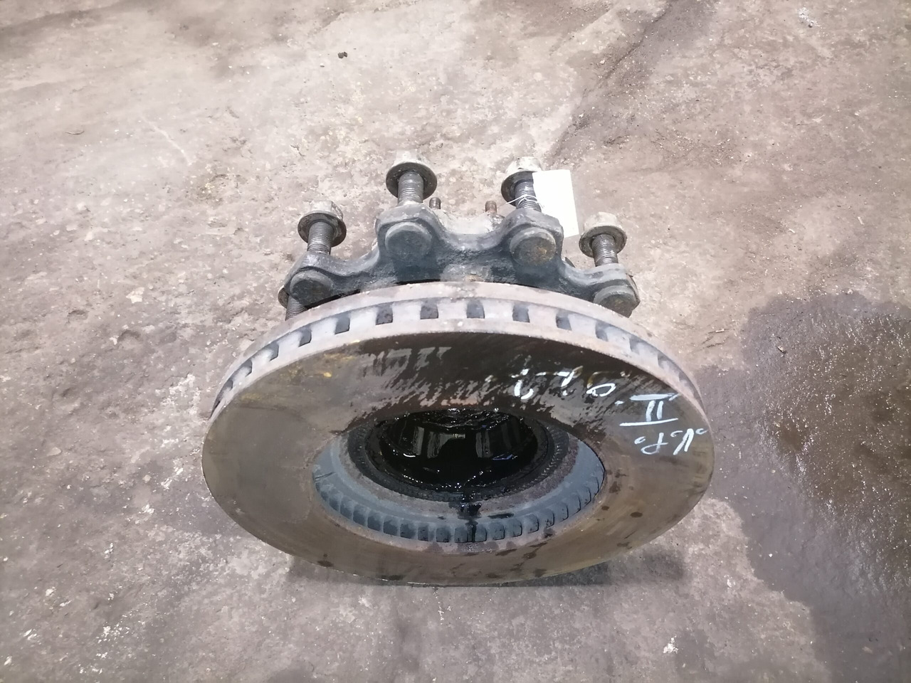 Scania Wheel hub 2290542 - Wheel hub for Truck: picture 2 Scania Wheel hub 2290542 - Wheel hub for Truck: picture 2