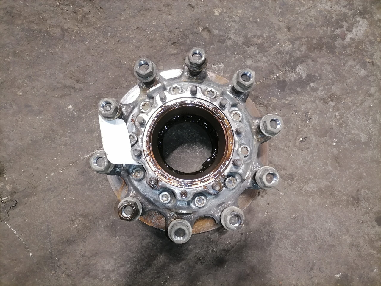 Scania Wheel hub 2290542 - Wheel hub for Truck: picture 4 Scania Wheel hub 2290542 - Wheel hub for Truck: picture 4