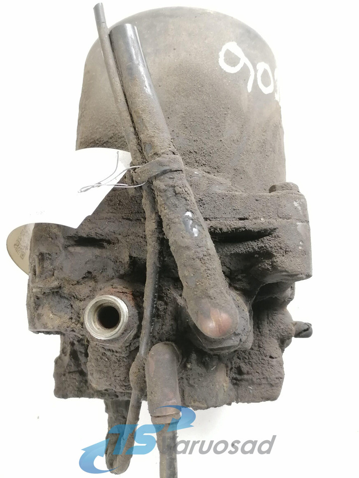Volvo Air dryer 20393894 - Brake valve for Truck: picture 2 Volvo Air dryer 20393894 - Brake valve for Truck: picture 2