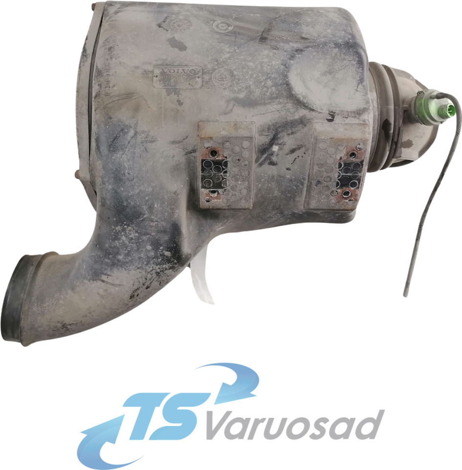 Volvo Air filter housing 3979505 - Air intake system for Truck: picture 2 Volvo Air filter housing 3979505 - Air intake system for Truck: picture 2