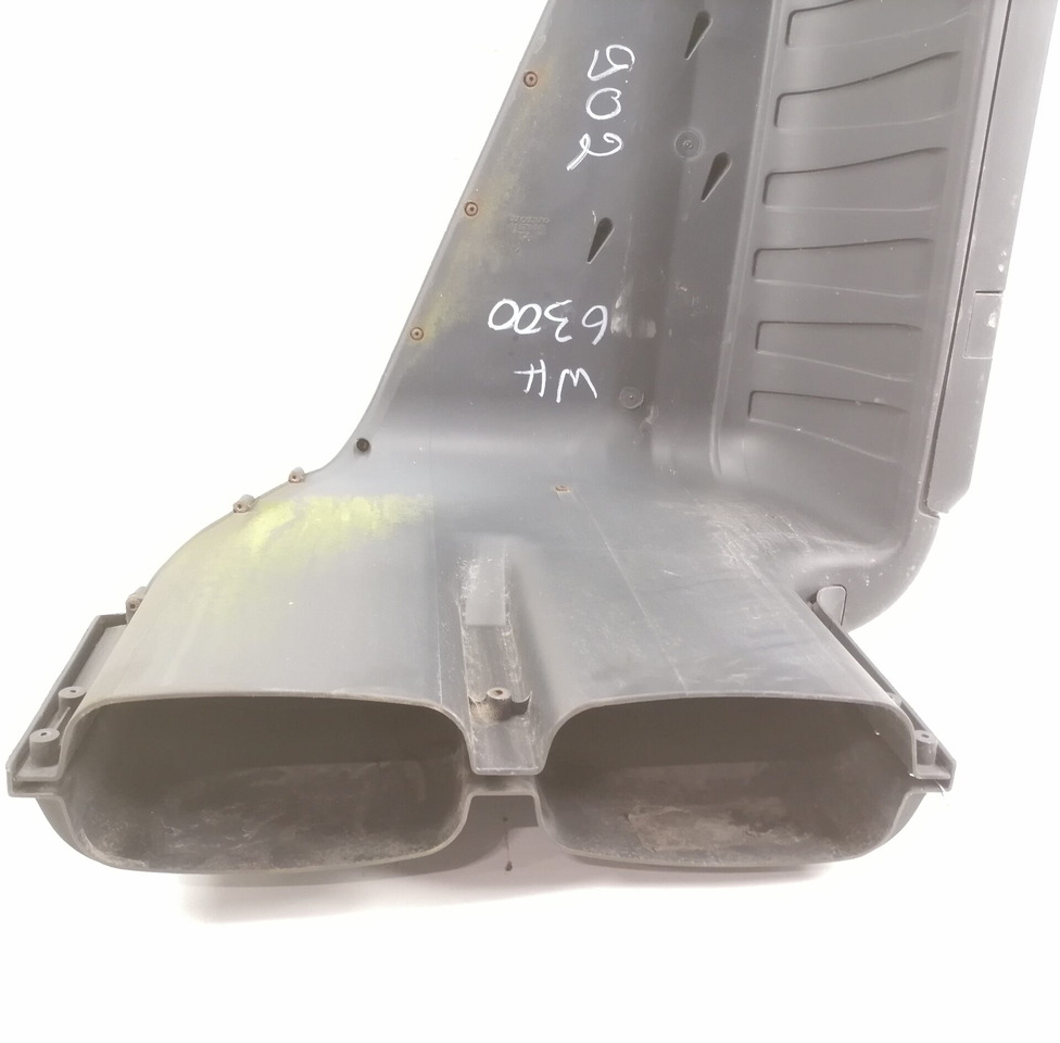 Volvo Air intake 1676685 - Air intake system for Truck: picture 2 Volvo Air intake 1676685 - Air intake system for Truck: picture 2