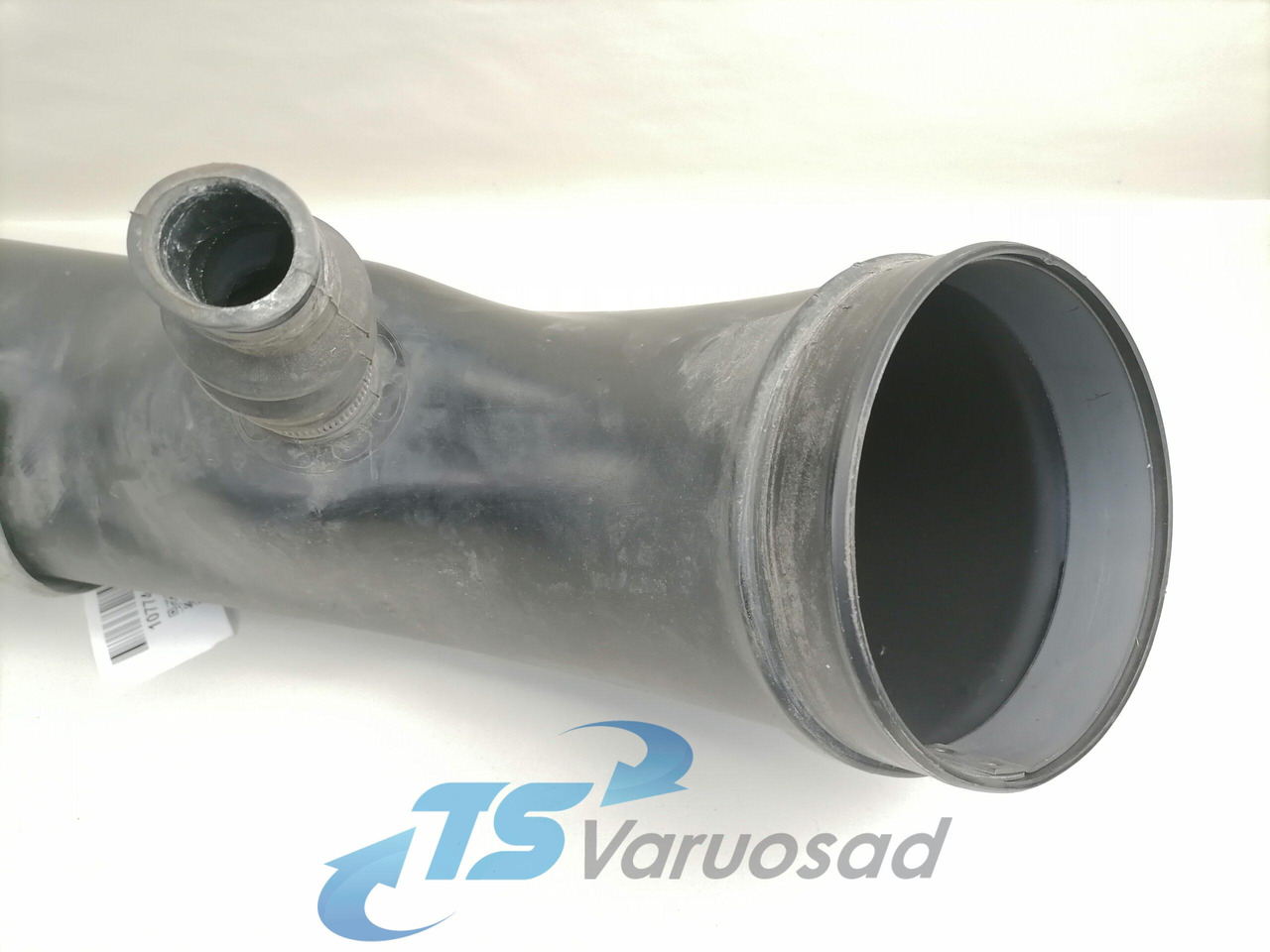 Volvo Air intake 21080323 - Air intake system for Truck: picture 4 Volvo Air intake 21080323 - Air intake system for Truck: picture 4