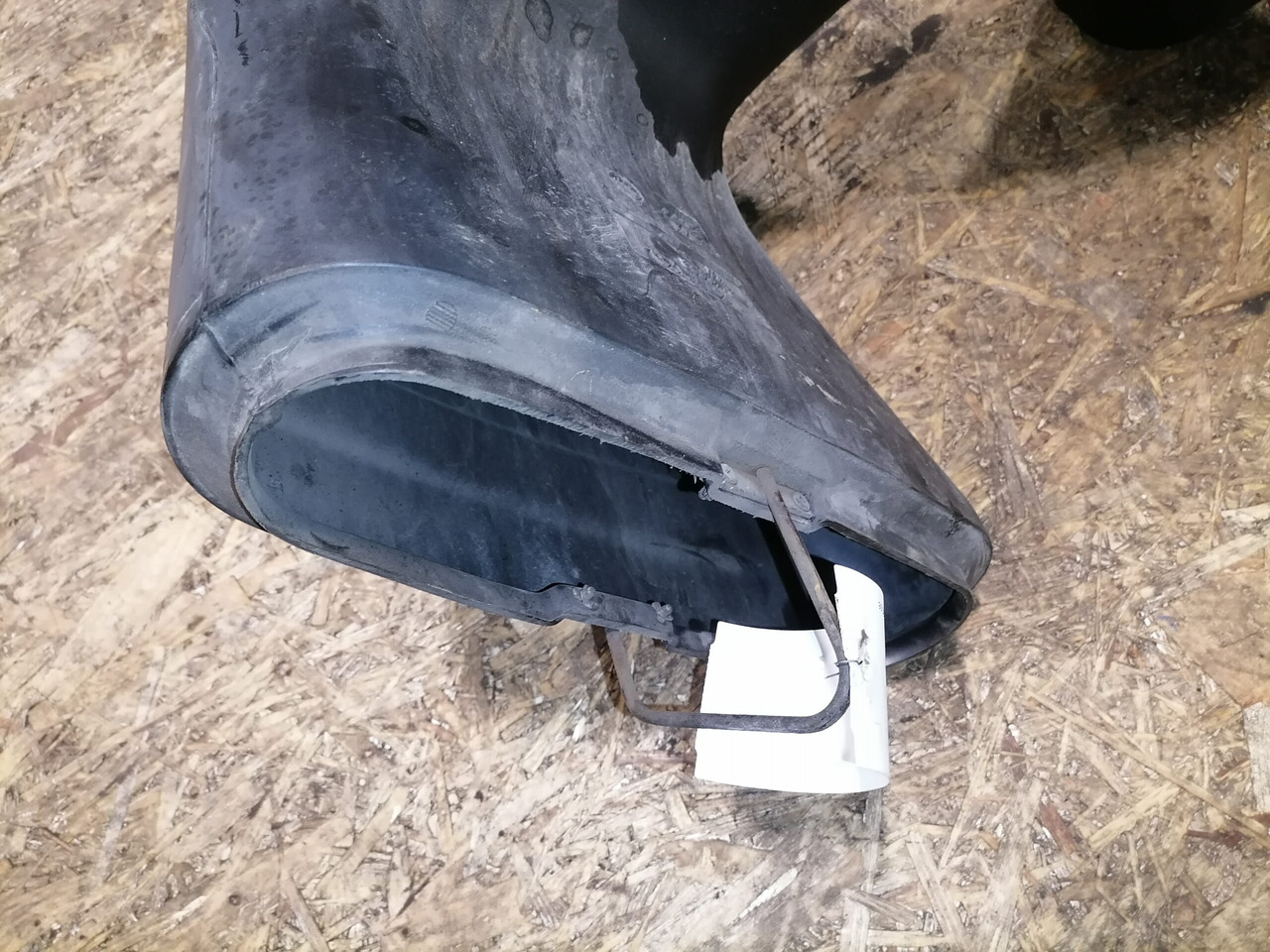 Volvo Air intake 8149053 - Air intake system for Truck: picture 4 Volvo Air intake 8149053 - Air intake system for Truck: picture 4