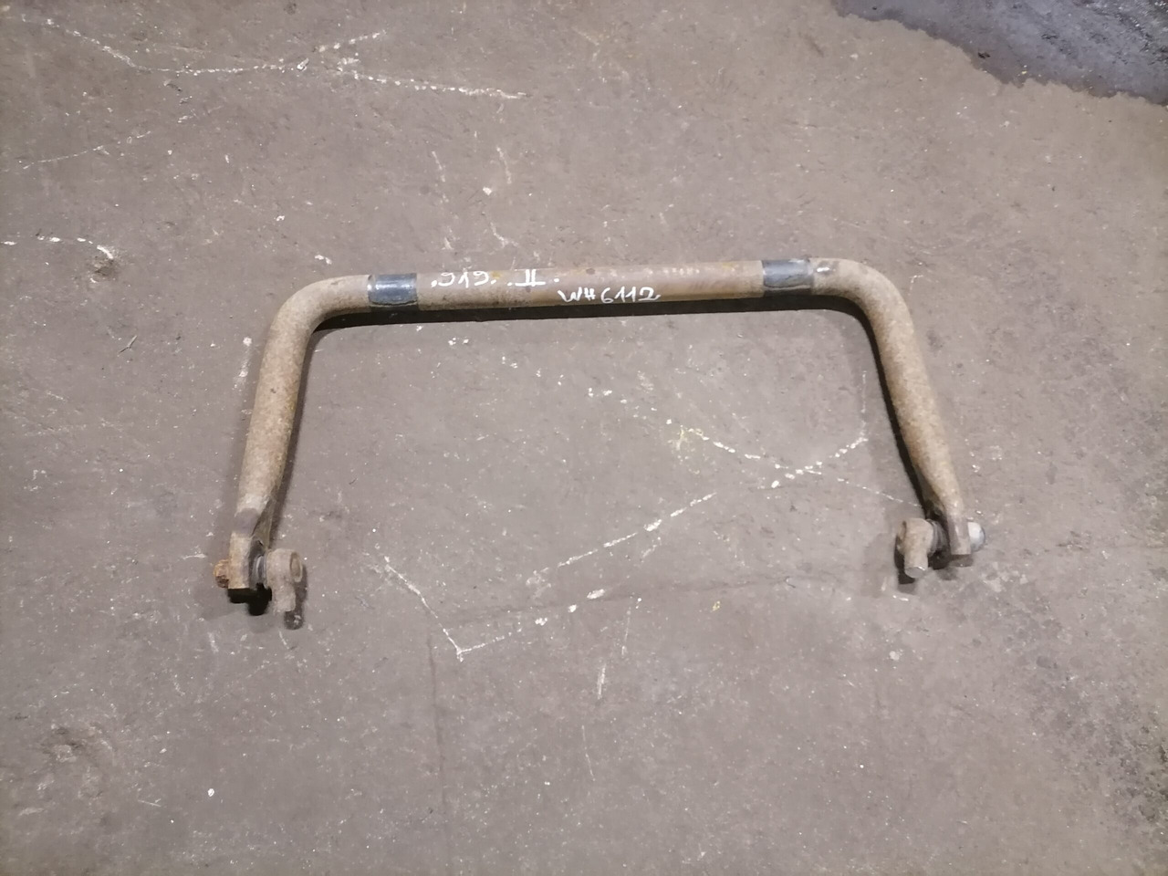 Volvo Anti-roll bar 21176258 - Anti-roll bar for Truck: picture 1 Volvo Anti-roll bar 21176258 - Anti-roll bar for Truck: picture 1