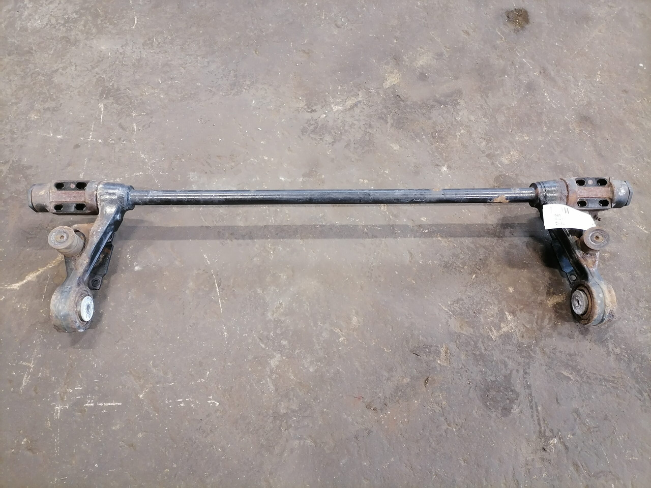 Volvo Anti-roll bar 3198853 - Cab suspension for Truck: picture 2 Volvo Anti-roll bar 3198853 - Cab suspension for Truck: picture 2