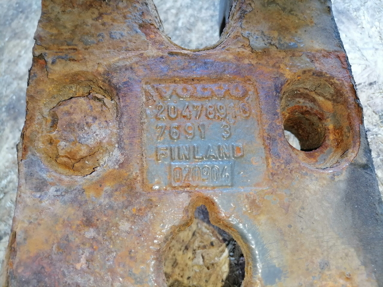 Volvo Bracket 20478910 - Suspension for Truck: picture 3 Volvo Bracket 20478910 - Suspension for Truck: picture 3
