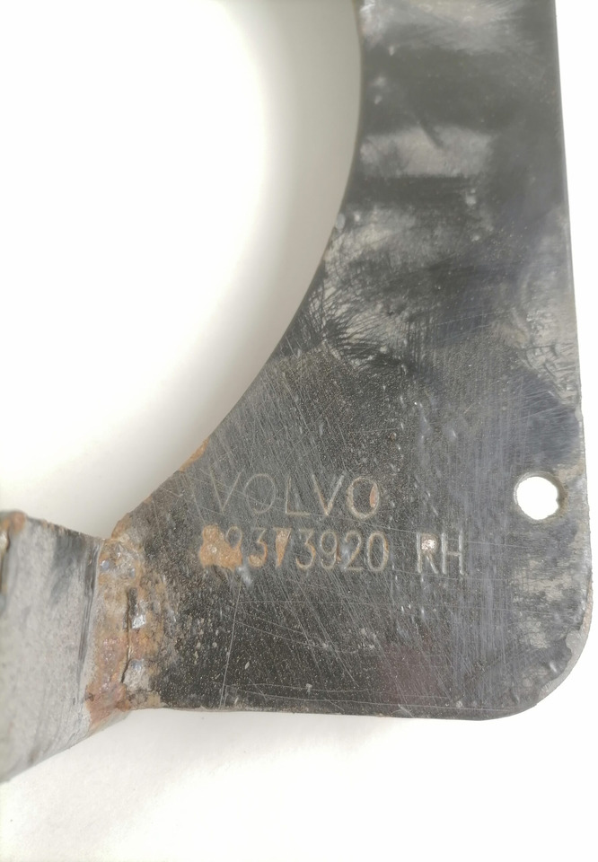 Volvo Bracket 82373920 - Frame/ Chassis for Truck: picture 3 Volvo Bracket 82373920 - Frame/ Chassis for Truck: picture 3