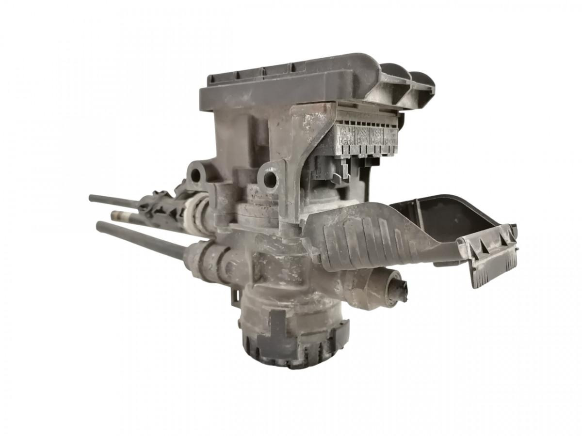 Volvo EBS brake valve 21114974 - Brake valve for Truck: picture 1 Volvo EBS brake valve 21114974 - Brake valve for Truck: picture 1