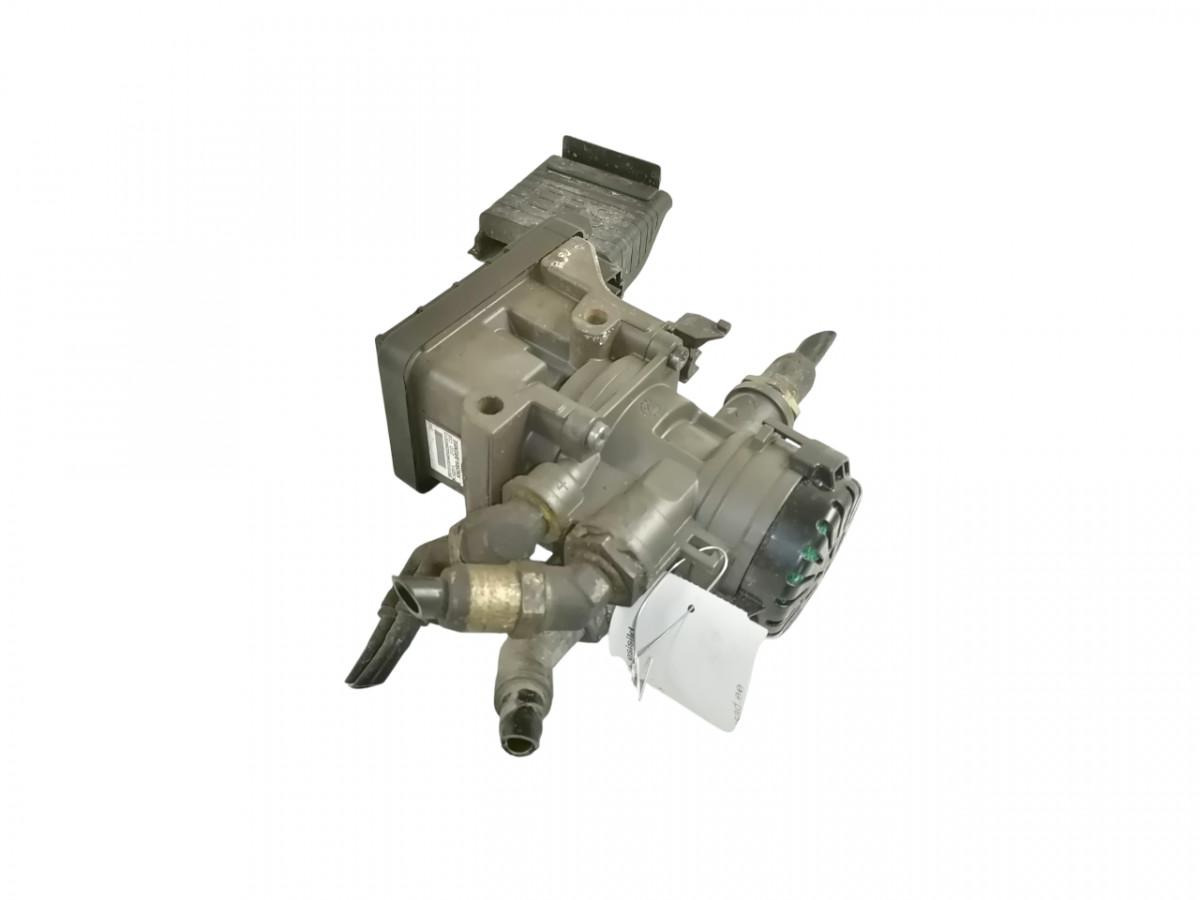 Volvo EBS brake valve K102311 - Brake valve for Truck: picture 1 Volvo EBS brake valve K102311 - Brake valve for Truck: picture 1