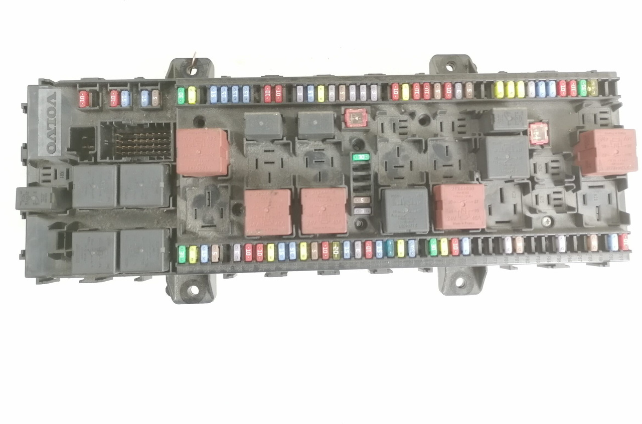 Volvo Fuse box 21939408 - Fuse for Truck: picture 2 Volvo Fuse box 21939408 - Fuse for Truck: picture 2
