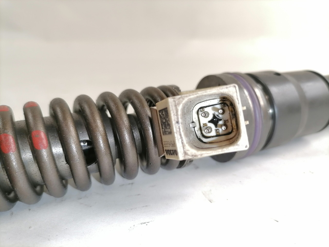 Volvo Injector 22254568 - Fuel pump for Truck: picture 5 Volvo Injector 22254568 - Fuel pump for Truck: picture 5