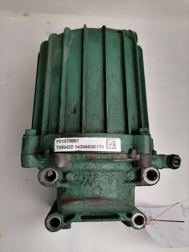 Volvo Karterituulutuse õliaurude separaator 21373007 - Crankcase for Truck: picture 3 Volvo Karterituulutuse õliaurude separaator 21373007 - Crankcase for Truck: picture 3