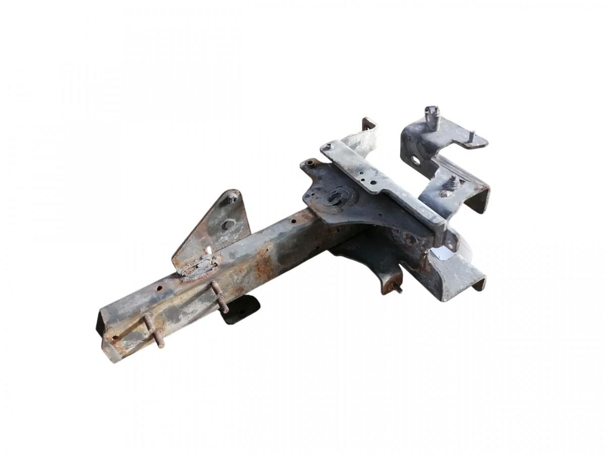 Volvo Mudguard bracket 21994443 - Universal part for Truck: picture 1 Volvo Mudguard bracket 21994443 - Universal part for Truck: picture 1