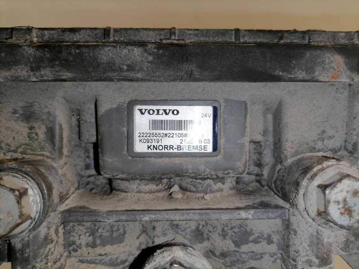 Volvo Rear axel brake pressure control valve 22225552 - Brake valve for Truck: picture 5 Volvo Rear axel brake pressure control valve 22225552 - Brake valve for Truck: picture 5