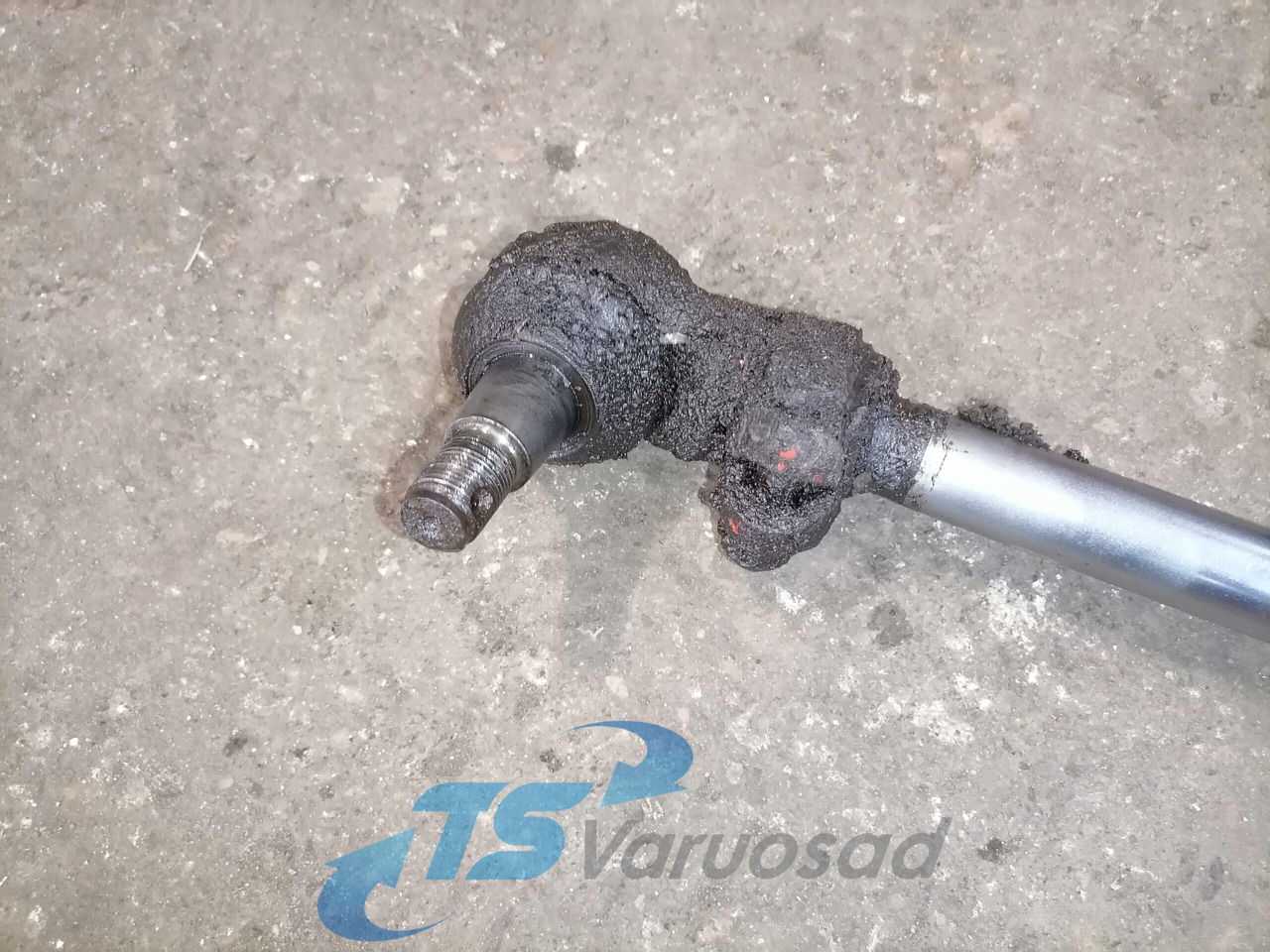 Volvo Steerind sylinder 3987646 - Steering for Truck: picture 4 Volvo Steerind sylinder 3987646 - Steering for Truck: picture 4