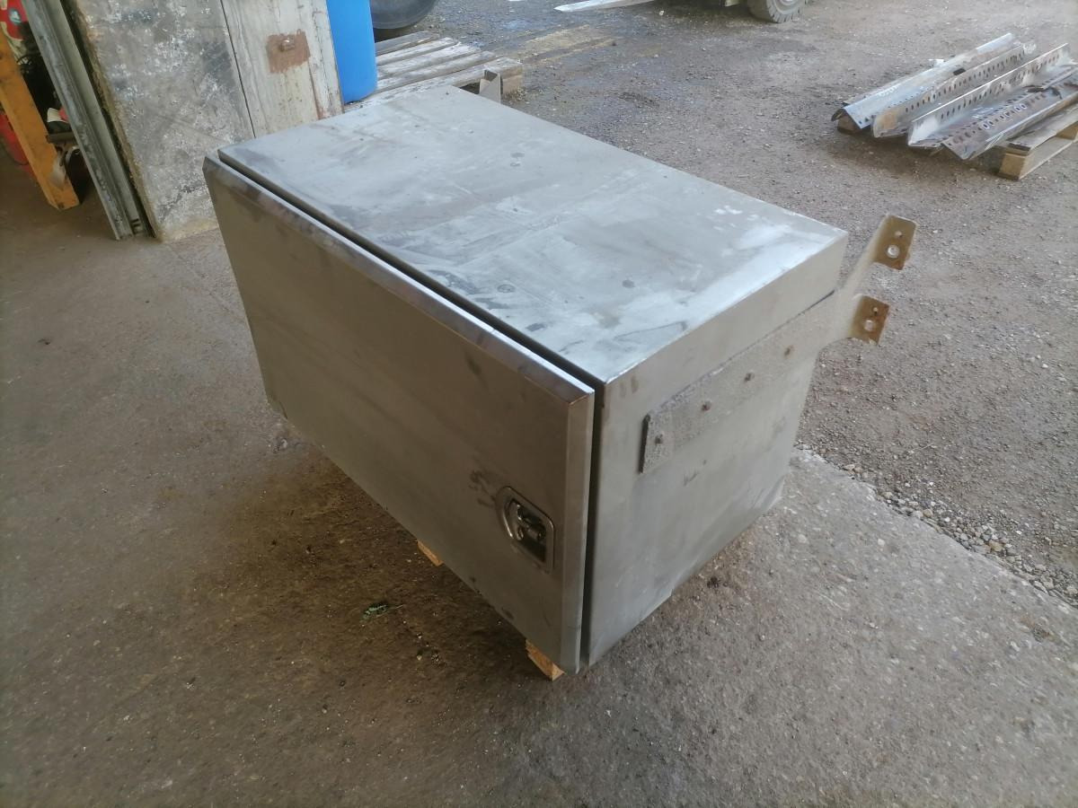 Volvo Tool box - Universal part for Truck: picture 4 Volvo Tool box - Universal part for Truck: picture 4