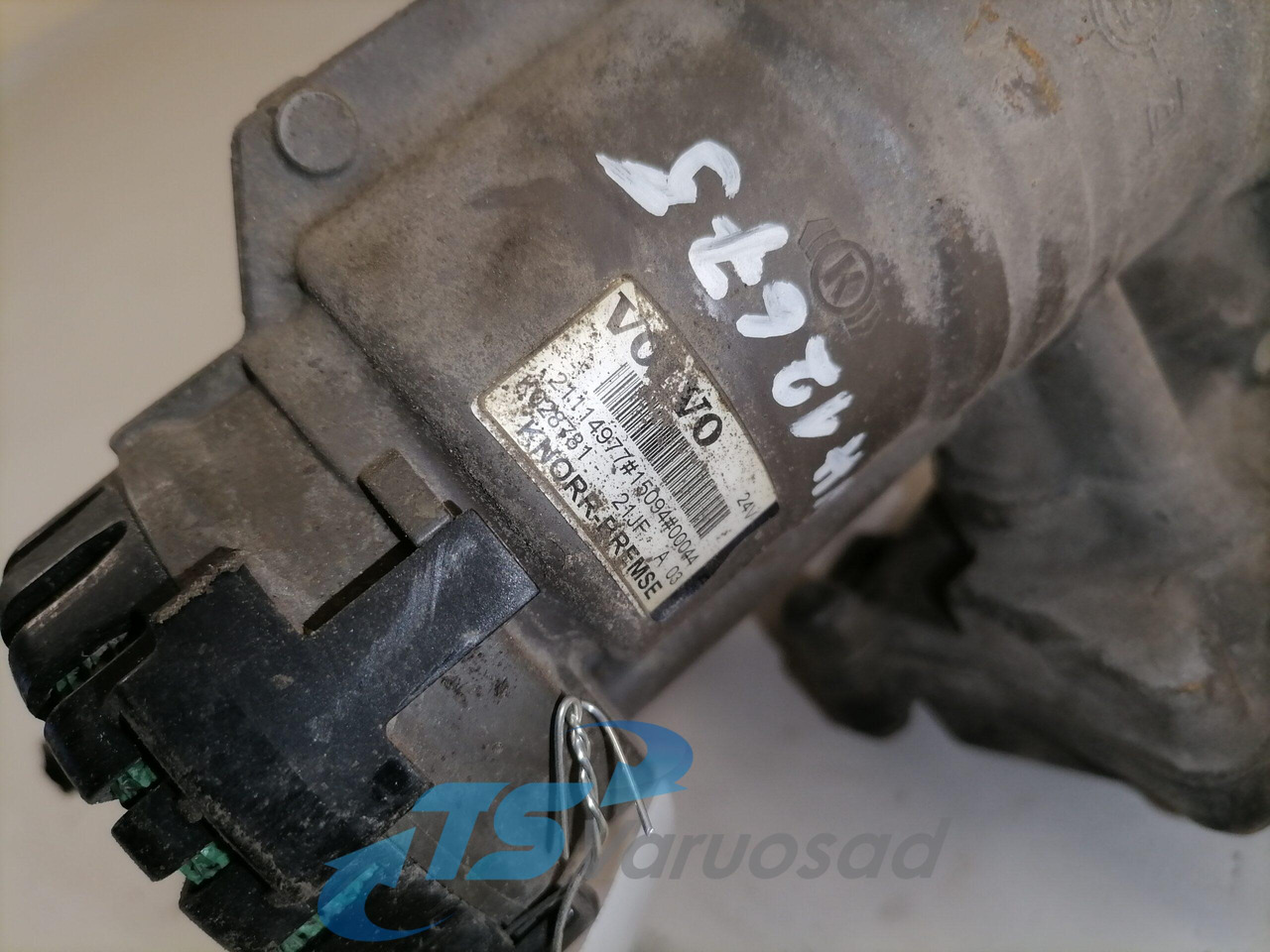 Volvo Trailer brake pressure control 21114977 - Brake valve for Truck: picture 3 Volvo Trailer brake pressure control 21114977 - Brake valve for Truck: picture 3