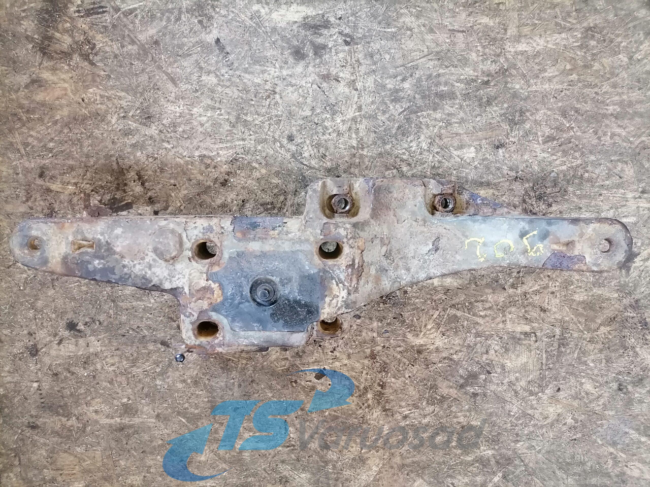 Volvo Volvo drive axle / axle mounting / airbag carrier 20428752 - Axle and parts for Truck: picture 4 Volvo Volvo drive axle / axle mounting / airbag carrier 20428752 - Axle and parts for Truck: picture 4