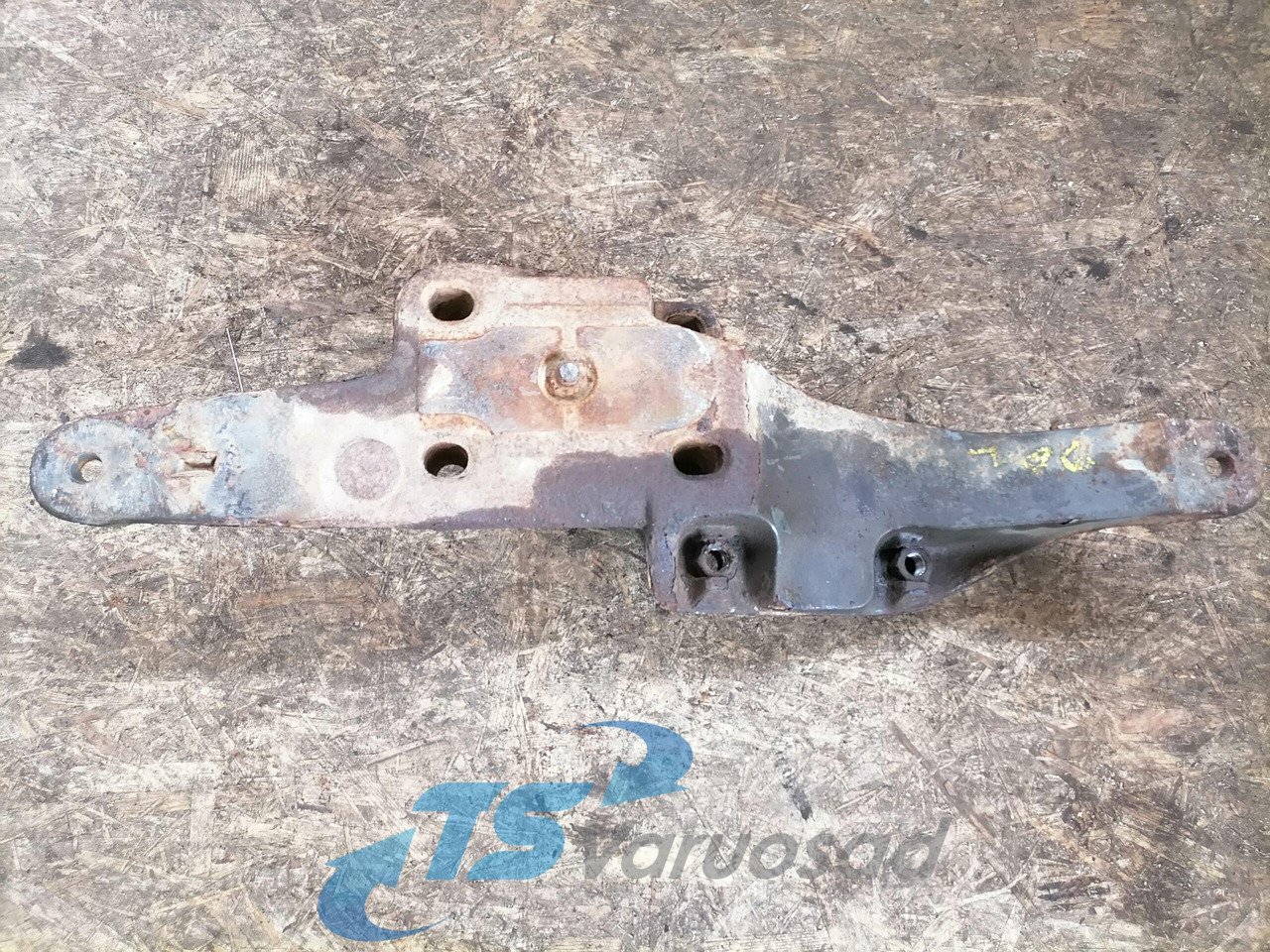 Volvo Volvo drive axle / axle mounting / airbag carrier 20428753 - Axle and parts for Truck: picture 4 Volvo Volvo drive axle / axle mounting / airbag carrier 20428753 - Axle and parts for Truck: picture 4