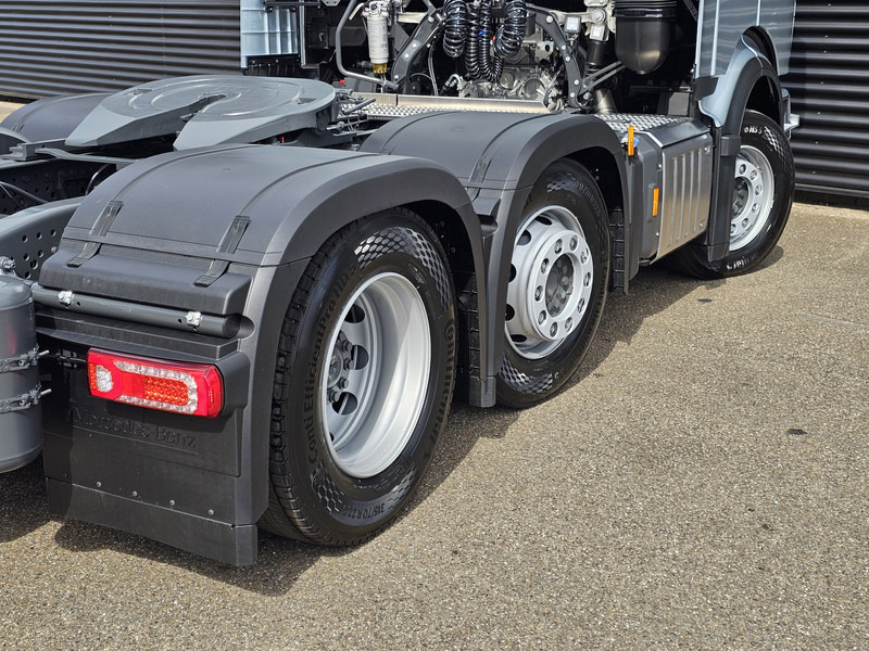 Tractor unit Mercedes-Benz ACTROS 2548 6X2/4 / PTO / GIGASPACE: picture 9 Tractor unit Mercedes-Benz ACTROS 2548 6X2/4 / PTO / GIGASPACE: picture 9