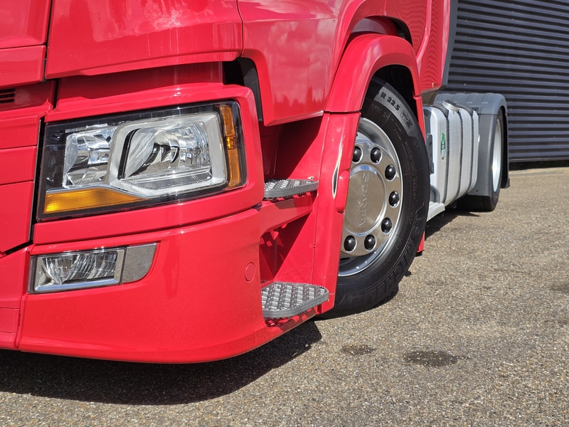 Scania S500 / MEGA / 4X2 / LOWDECK / PARKING-COOLER / RETARDER - Tractor unit: picture 2 Scania S500 / MEGA / 4X2 / LOWDECK / PARKING-COOLER / RETARDER - Tractor unit: picture 2