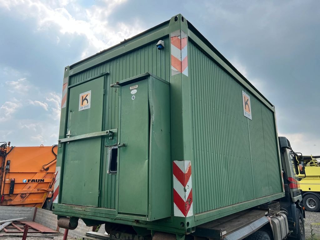 Büro Container mit Heizung Licht Tisch Schränke - Hook lift/ Skip loader system: picture 3 Büro Container mit Heizung Licht Tisch Schränke - Hook lift/ Skip loader system: picture 3