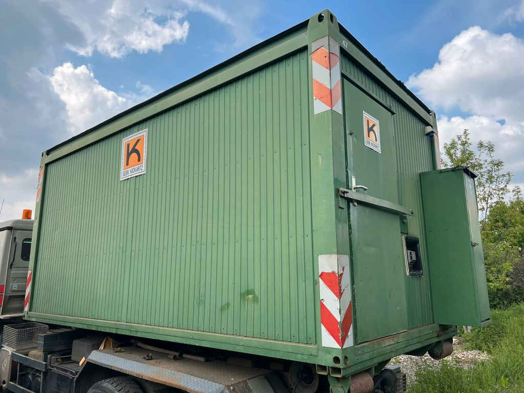 Büro Container mit Heizung Licht Tisch Schränke - Hook lift/ Skip loader system: picture 4 Büro Container mit Heizung Licht Tisch Schränke - Hook lift/ Skip loader system: picture 4