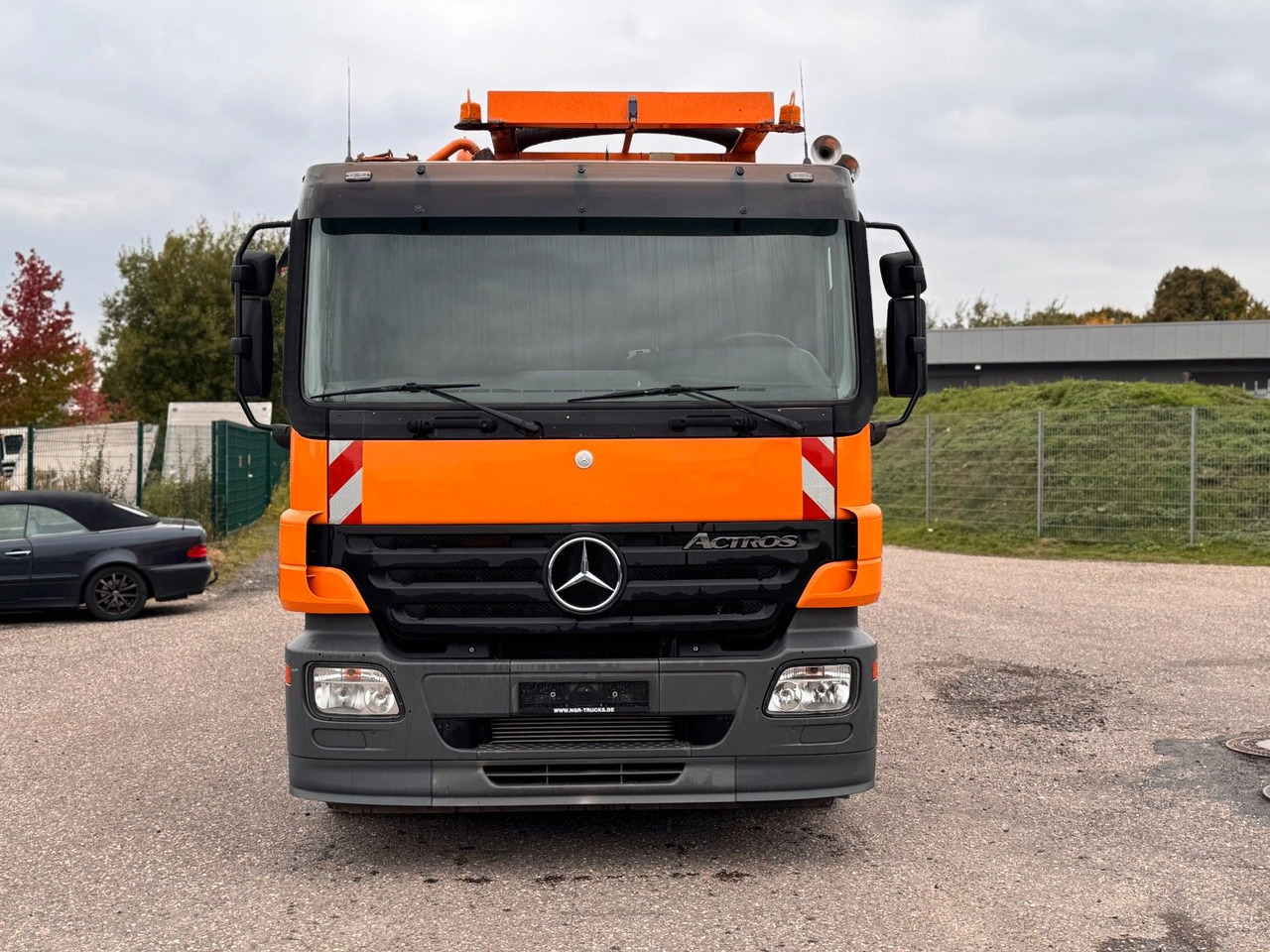 Vacuum truck Mercedes-Benz 2646 6X4 Hellmers Saug Druck Spülwagen Retarder: picture 17 Vacuum truck Mercedes-Benz 2646 6X4 Hellmers Saug Druck Spülwagen Retarder: picture 17