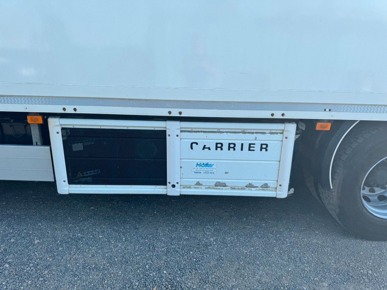 Volvo FM 410 6X2 Kühlkoffer mit Carrier Diesel & Strom - Refrigerator truck: picture 4 Volvo FM 410 6X2 Kühlkoffer mit Carrier Diesel & Strom - Refrigerator truck: picture 4