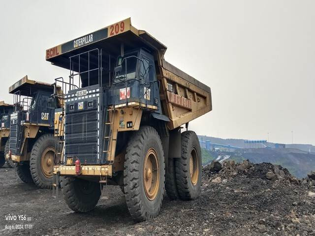 CAT 777E - Rigid dumper/ Rock truck: picture 1 CAT 777E - Rigid dumper/ Rock truck: picture 1