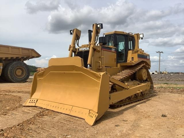 CAT D8R - Bulldozer: picture 1 CAT D8R - Bulldozer: picture 1