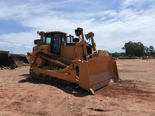 CAT D8T - Bulldozer: picture 1 CAT D8T - Bulldozer: picture 1