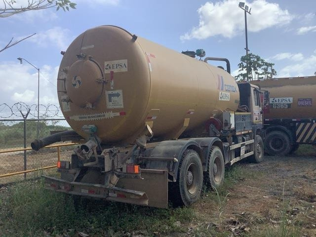 MAN 33.364 - Tank truck: picture 3 MAN 33.364 - Tank truck: picture 3