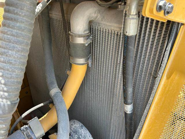 Bulldozer CAT D8: picture 20