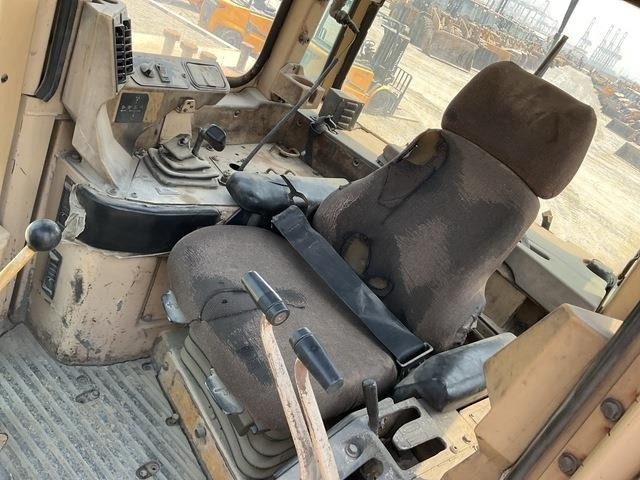 CAT D9R - Bulldozer: picture 4 CAT D9R - Bulldozer: picture 4